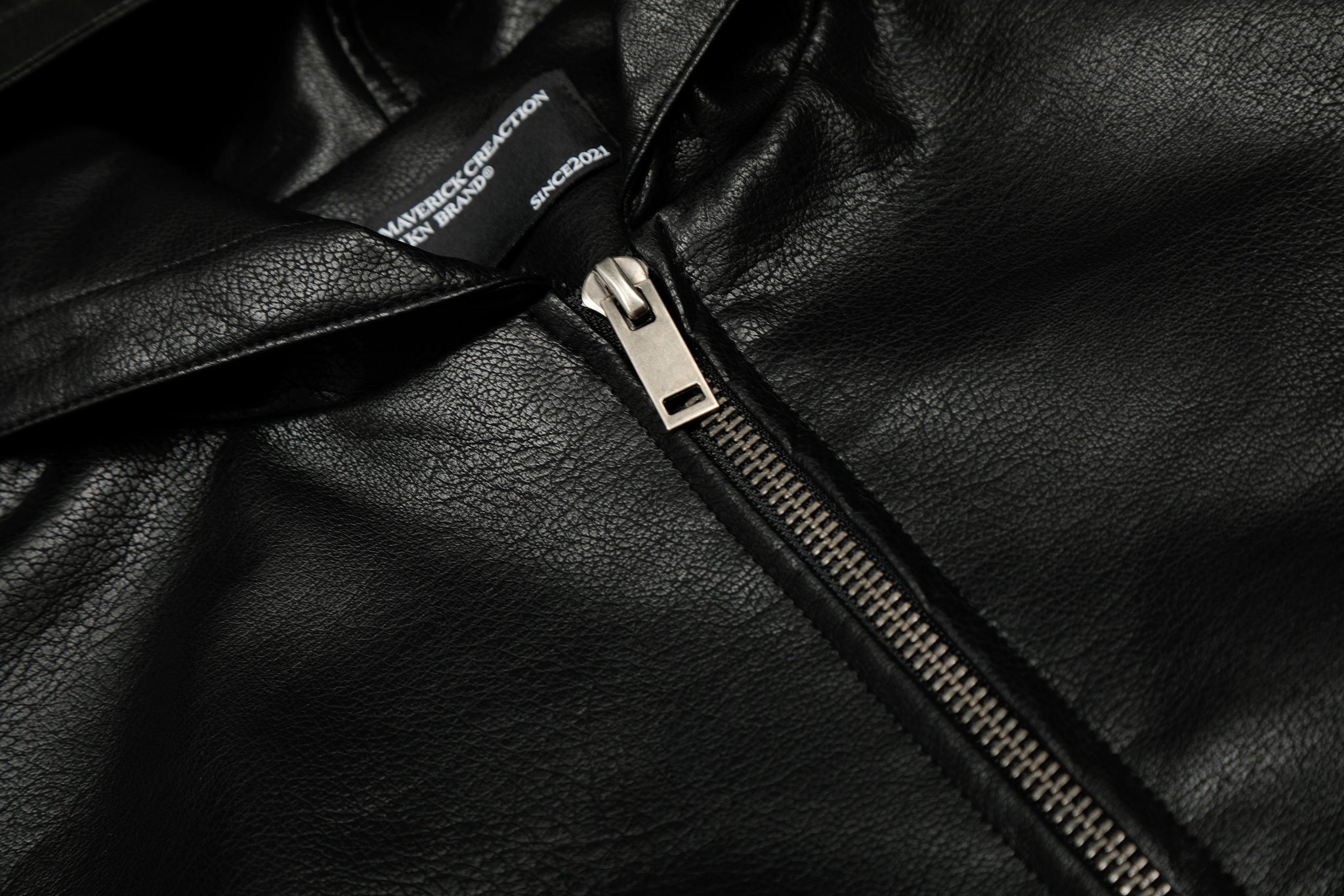 11KN HOODED MOTORCYCLE JACKET #CW1231