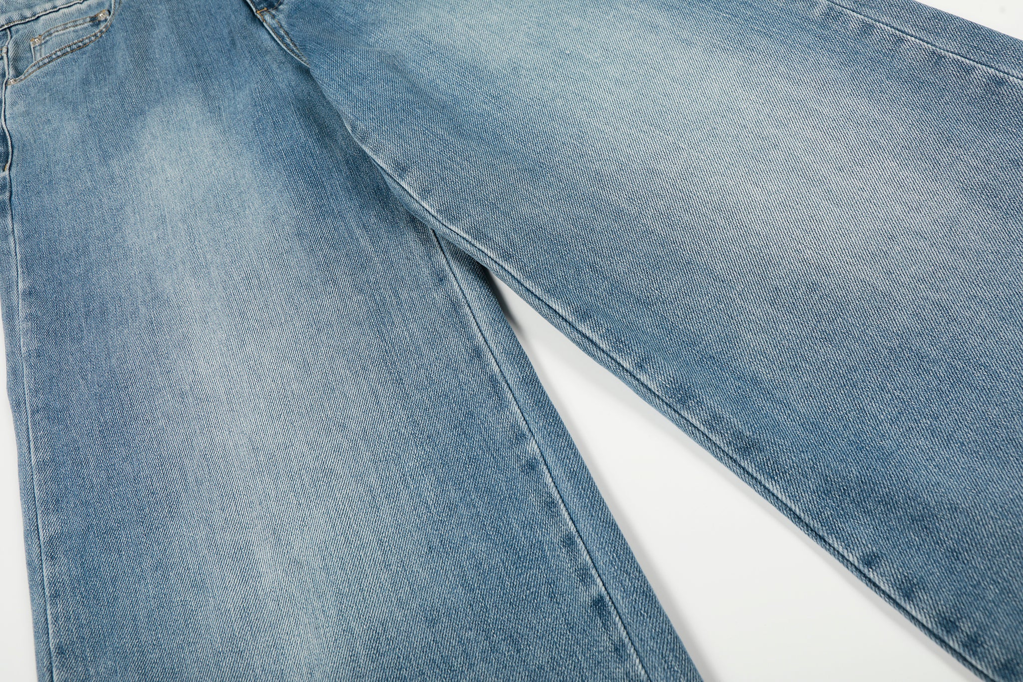 11KN WASHED CLASSIC DENIM JEANS #GP9689