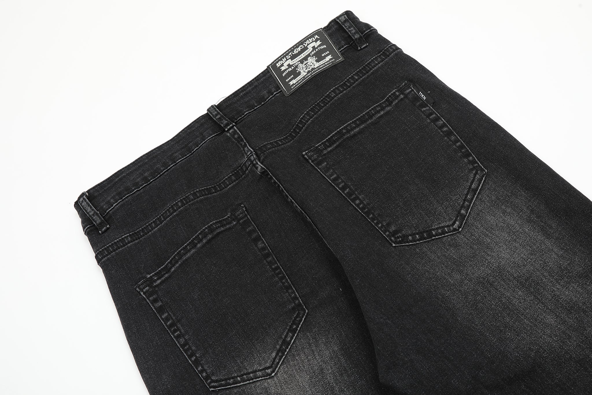 11KN Classic Straight Leg Jeans #K883A