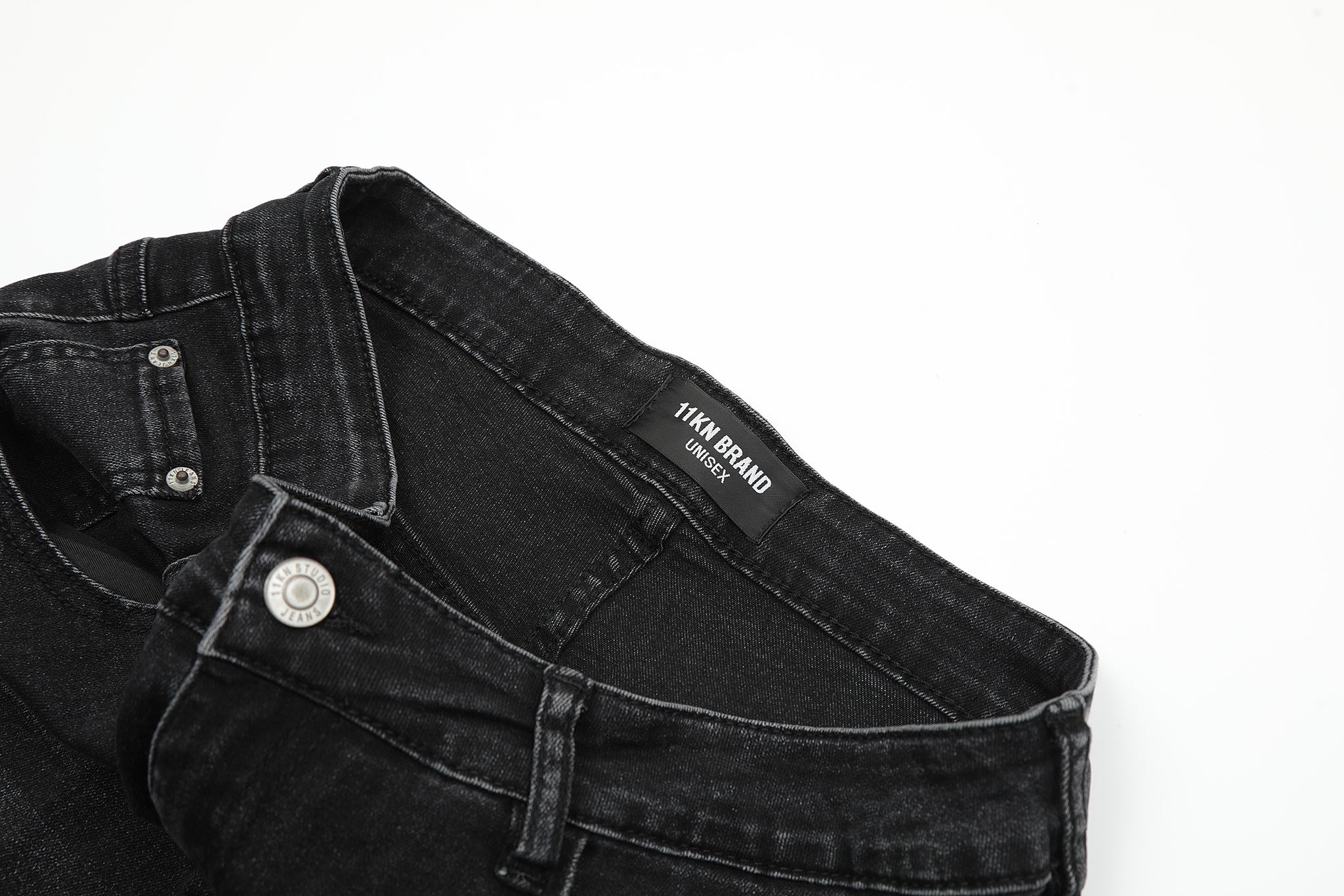 11KN Classic Straight Leg Jeans #K883A