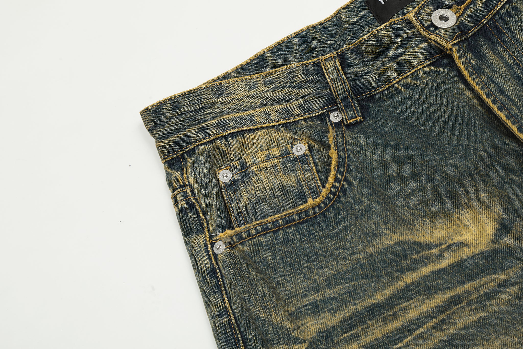 11KN Distressed Washed Jeans #K9068