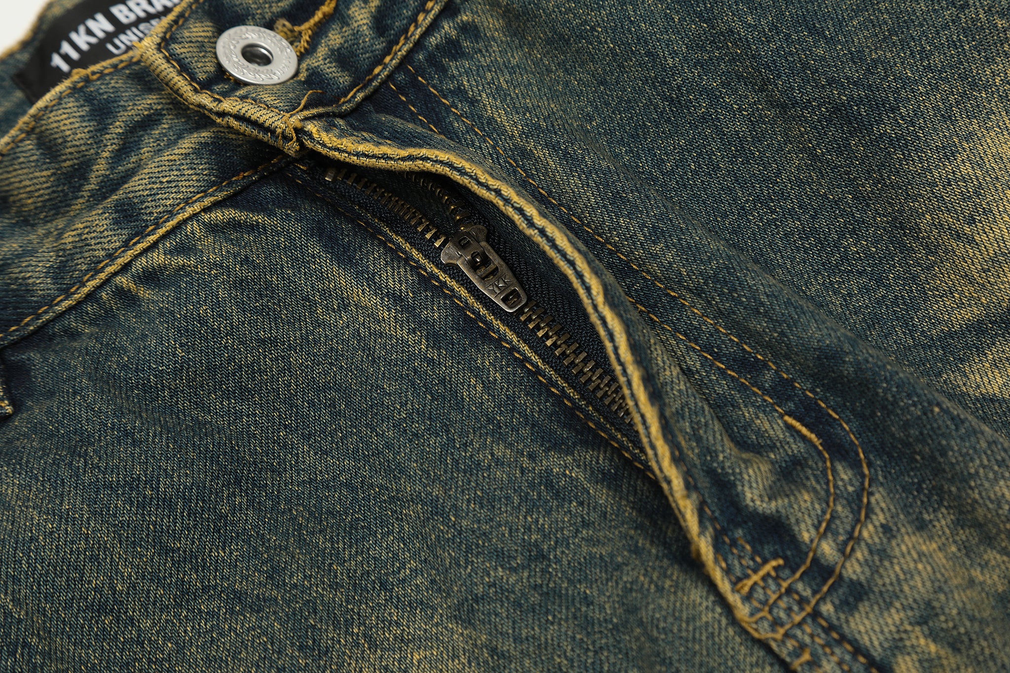 11KN Distressed Washed Jeans #K9068