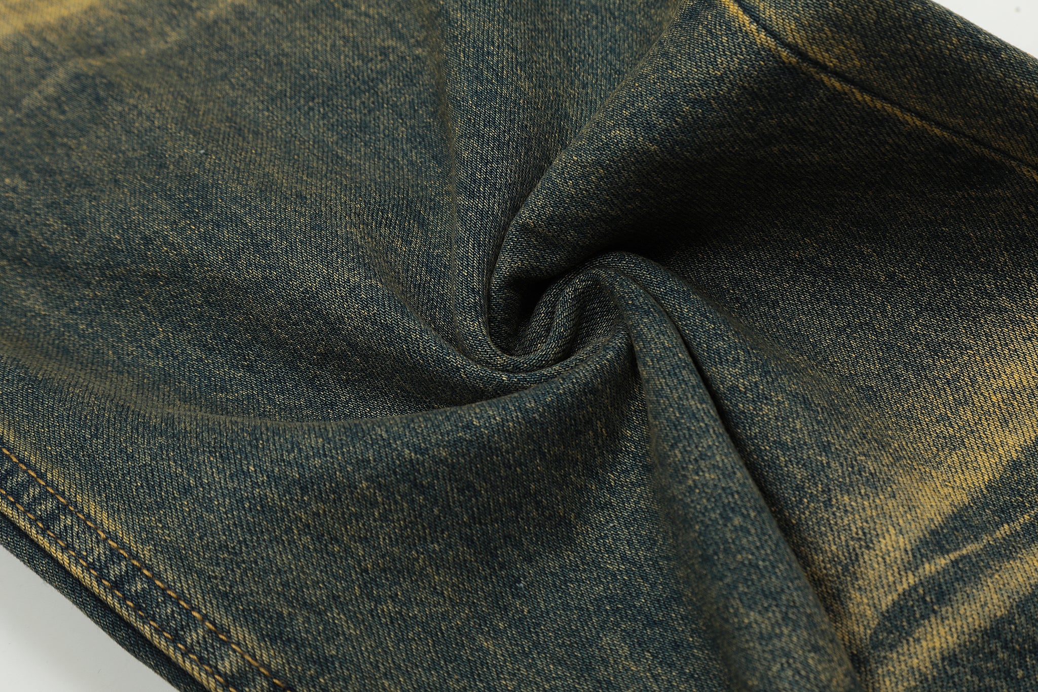 11KN Distressed Washed Jeans #K9068