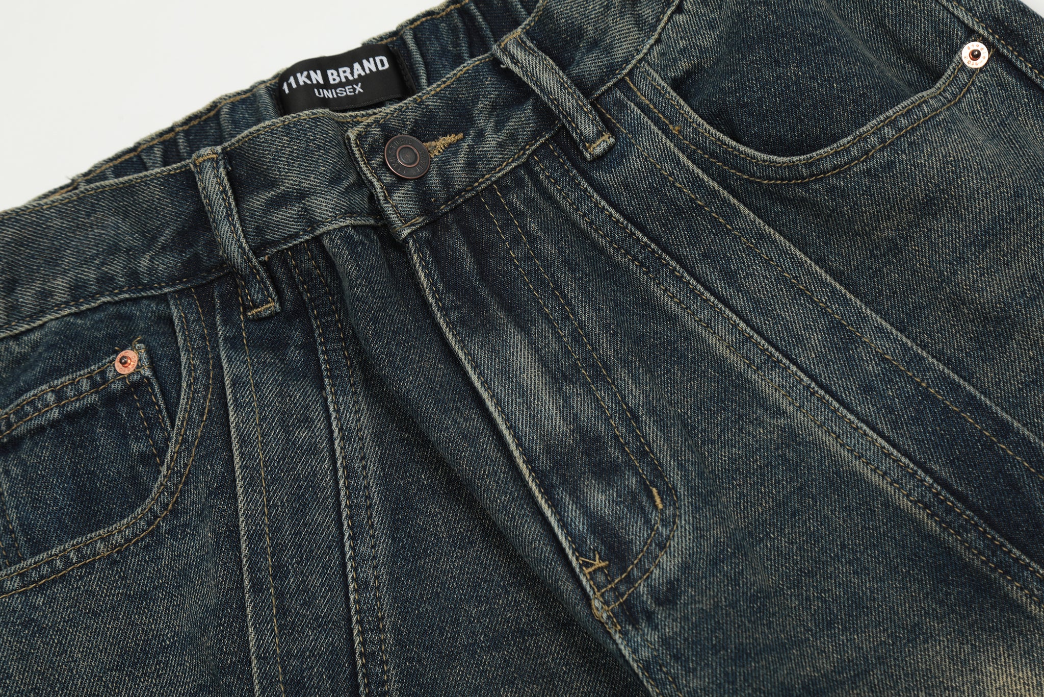 11KN Straight Leg Vintage Jeans #K3191