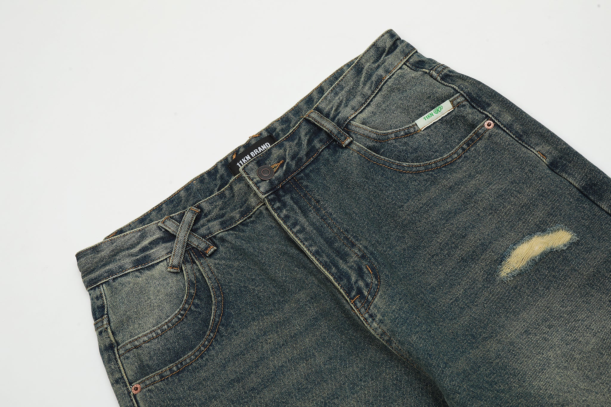 11KN Vintage Selvedge Faded Ripped Jeans #K8962