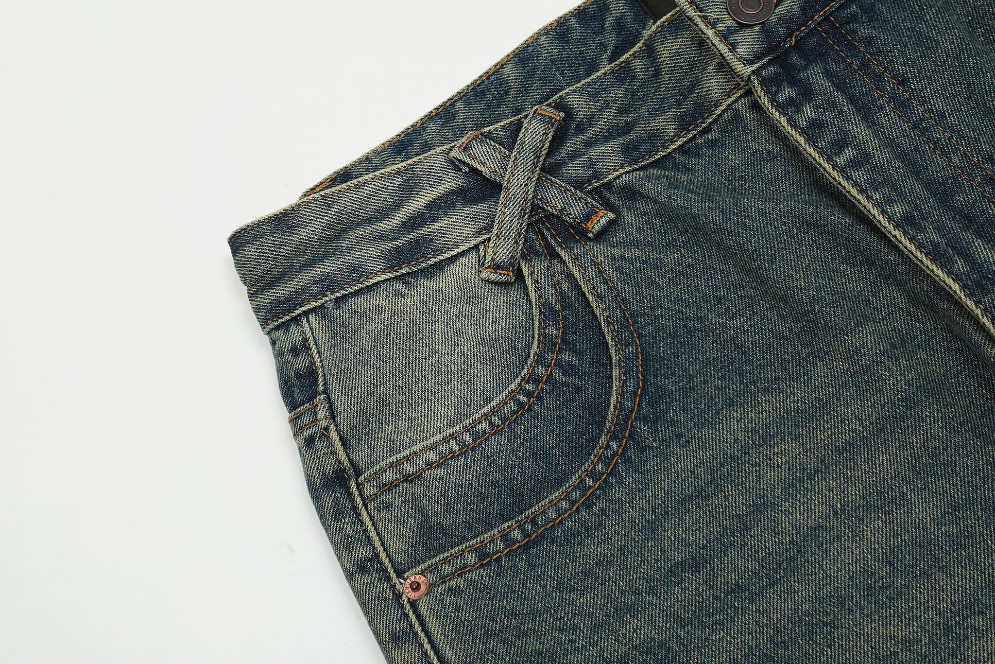 11KN Vintage Selvedge Faded Ripped Jeans #K8962