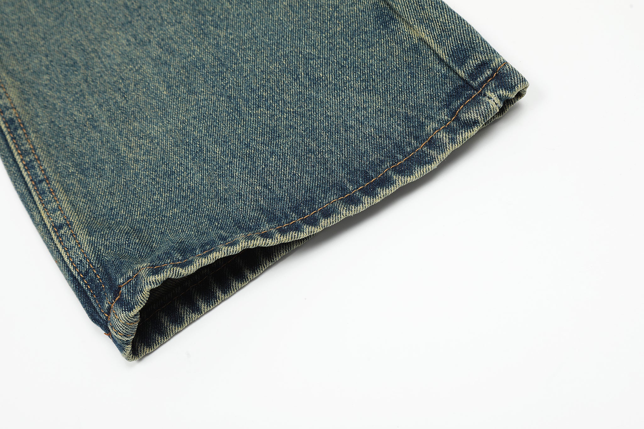 11KN Vintage Selvedge Faded Ripped Jeans #K8962