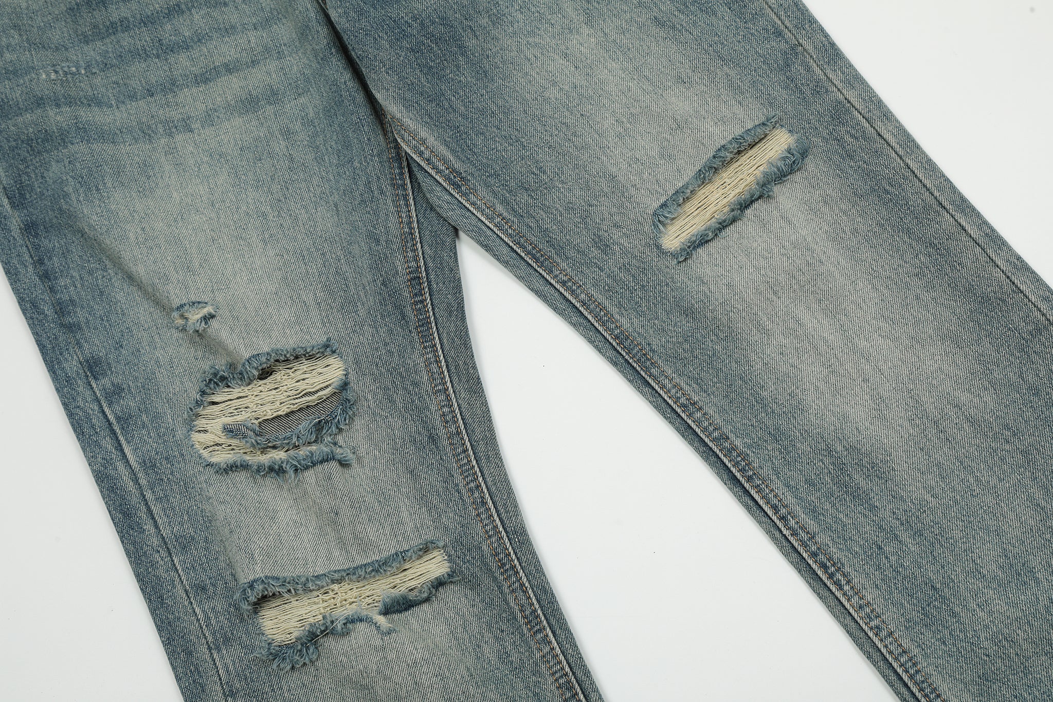 11KN VINTAGE RIPPED JEANS #K5186