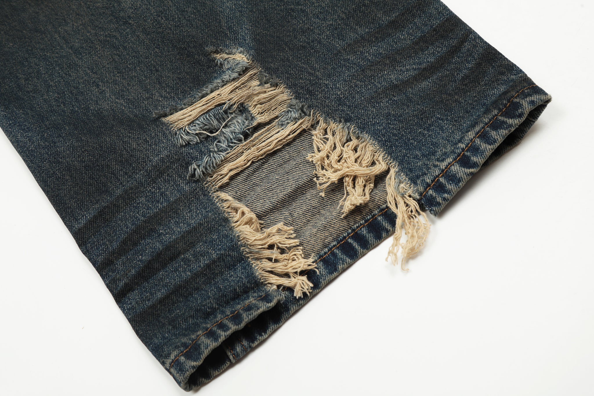 11KN Streetwear Distressed Jeans #K9076