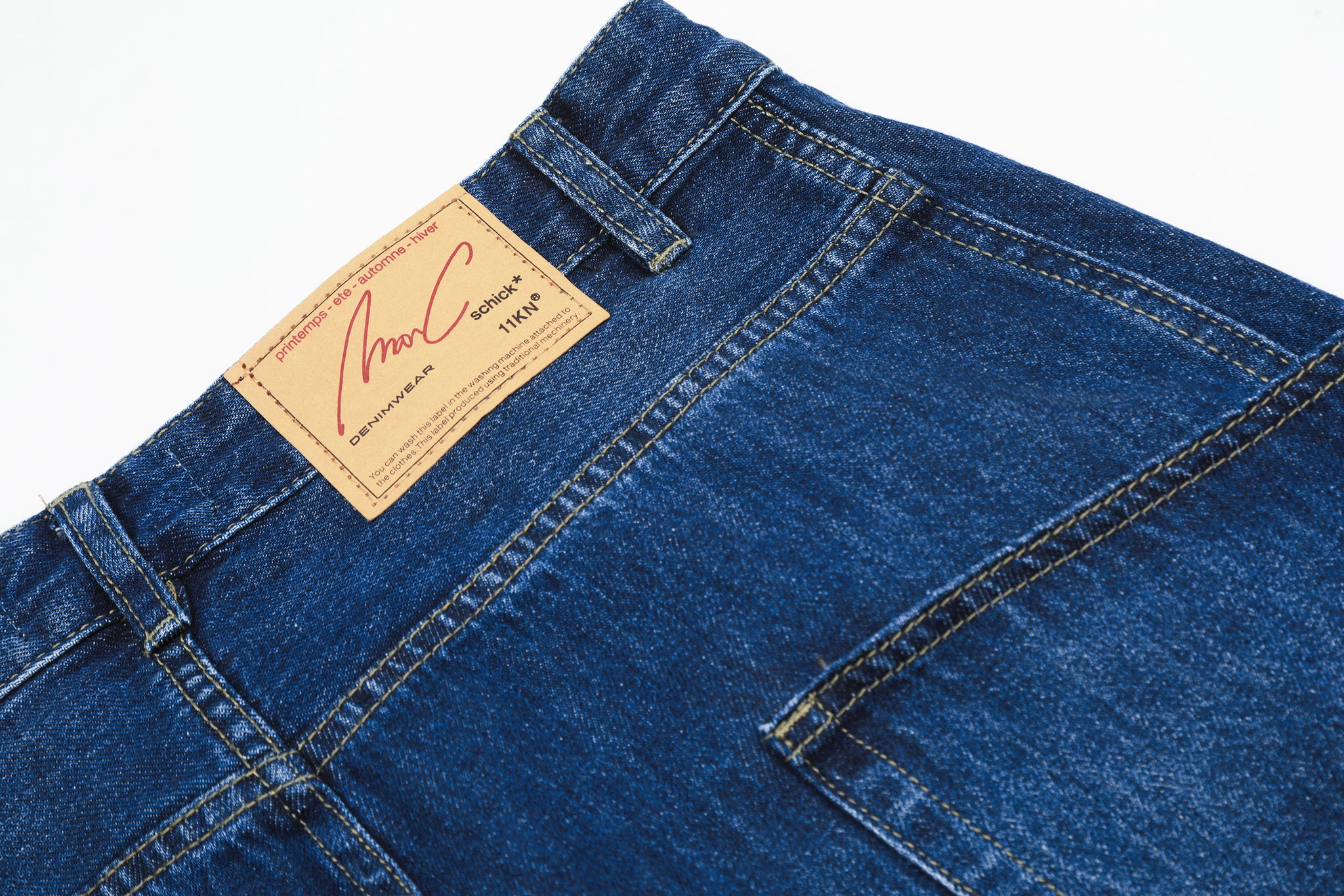 11KN Curved-leg Blue Jeans #CK9360