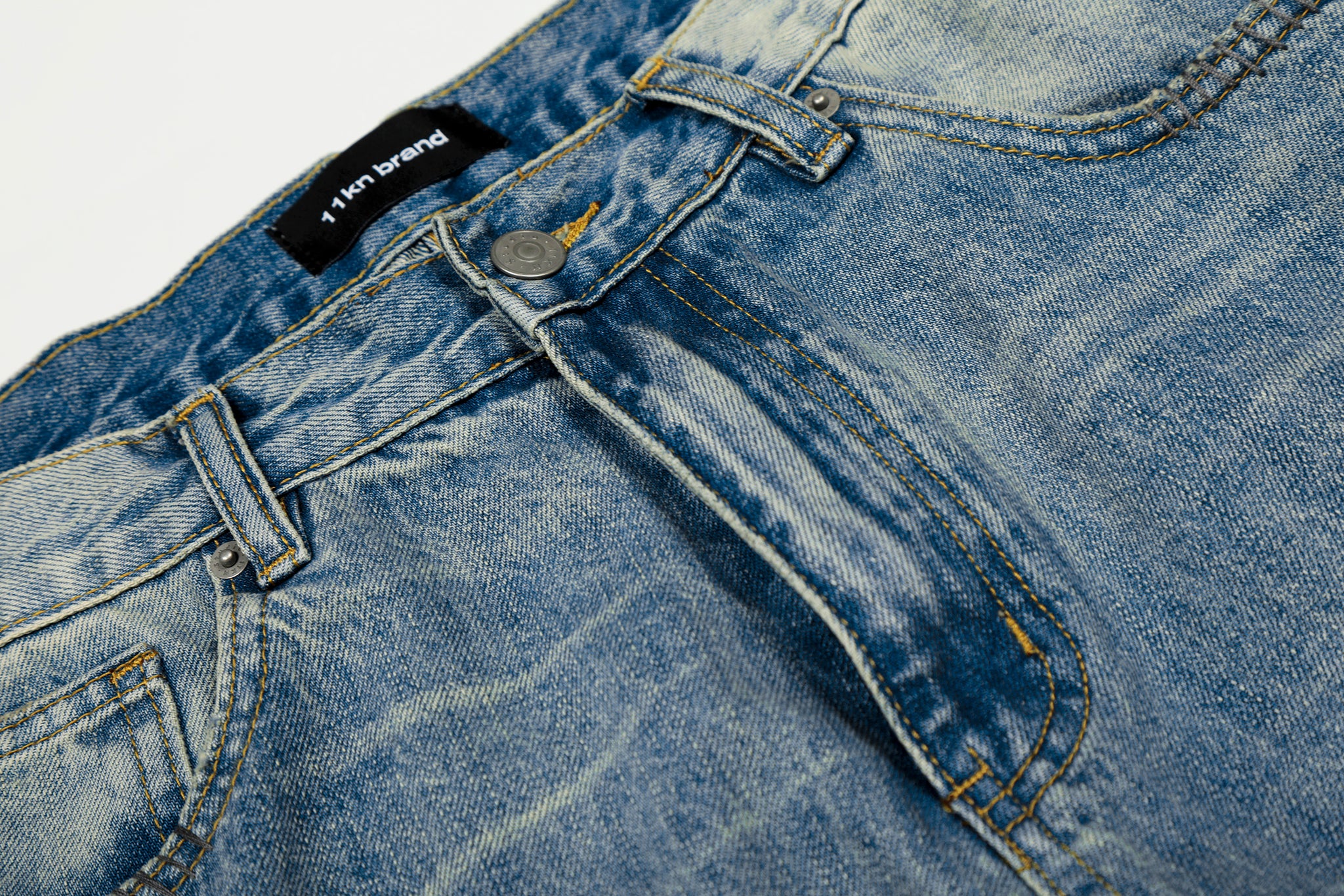 11KN ‌‌‌STRAIGHT LEG CLEAN FIT JEANS #CK9677
