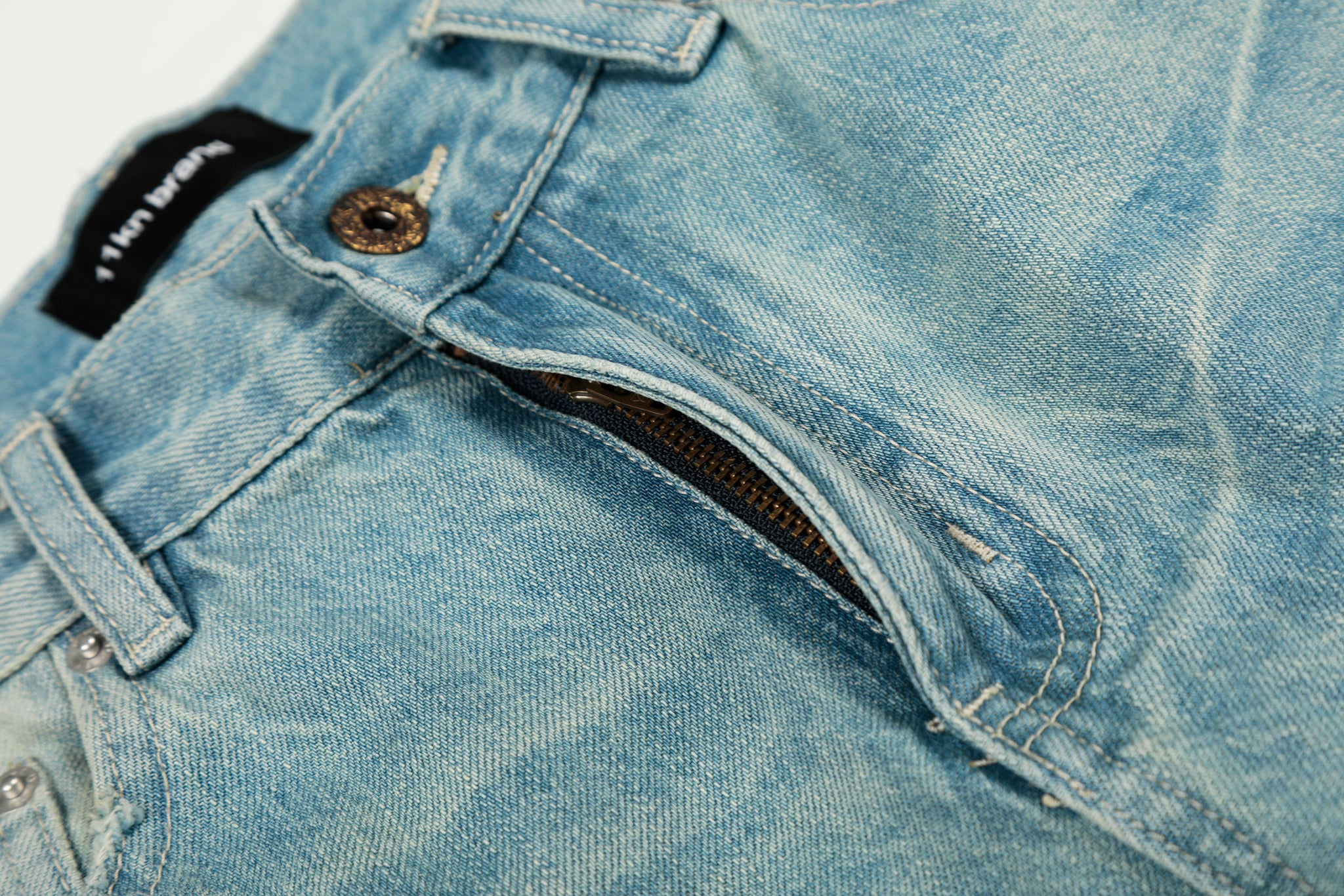 11KN WASHED DISTRESSED JEANS #CK9697