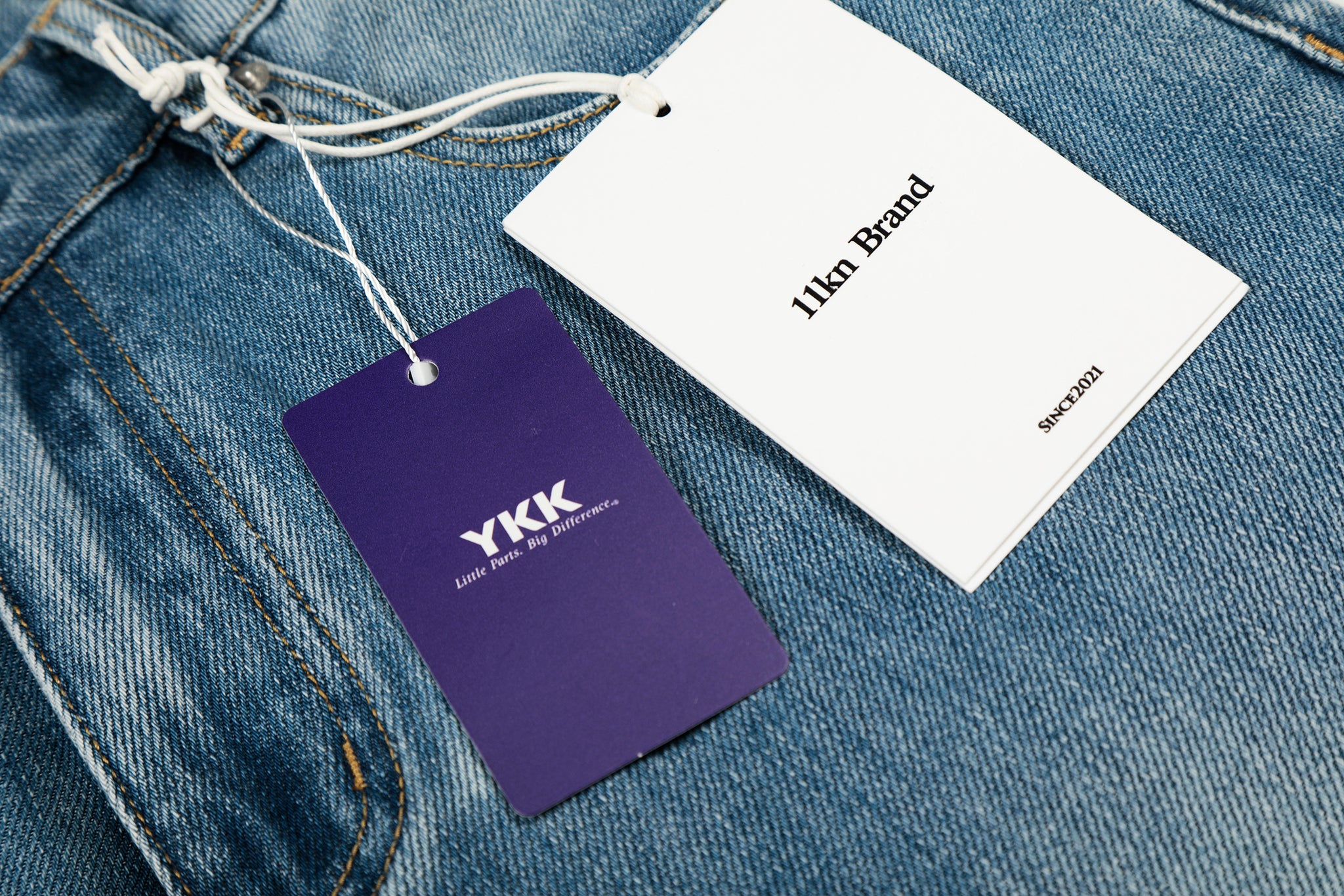 11KN WASHED CLASSIC DENIM JEANS #GP9689