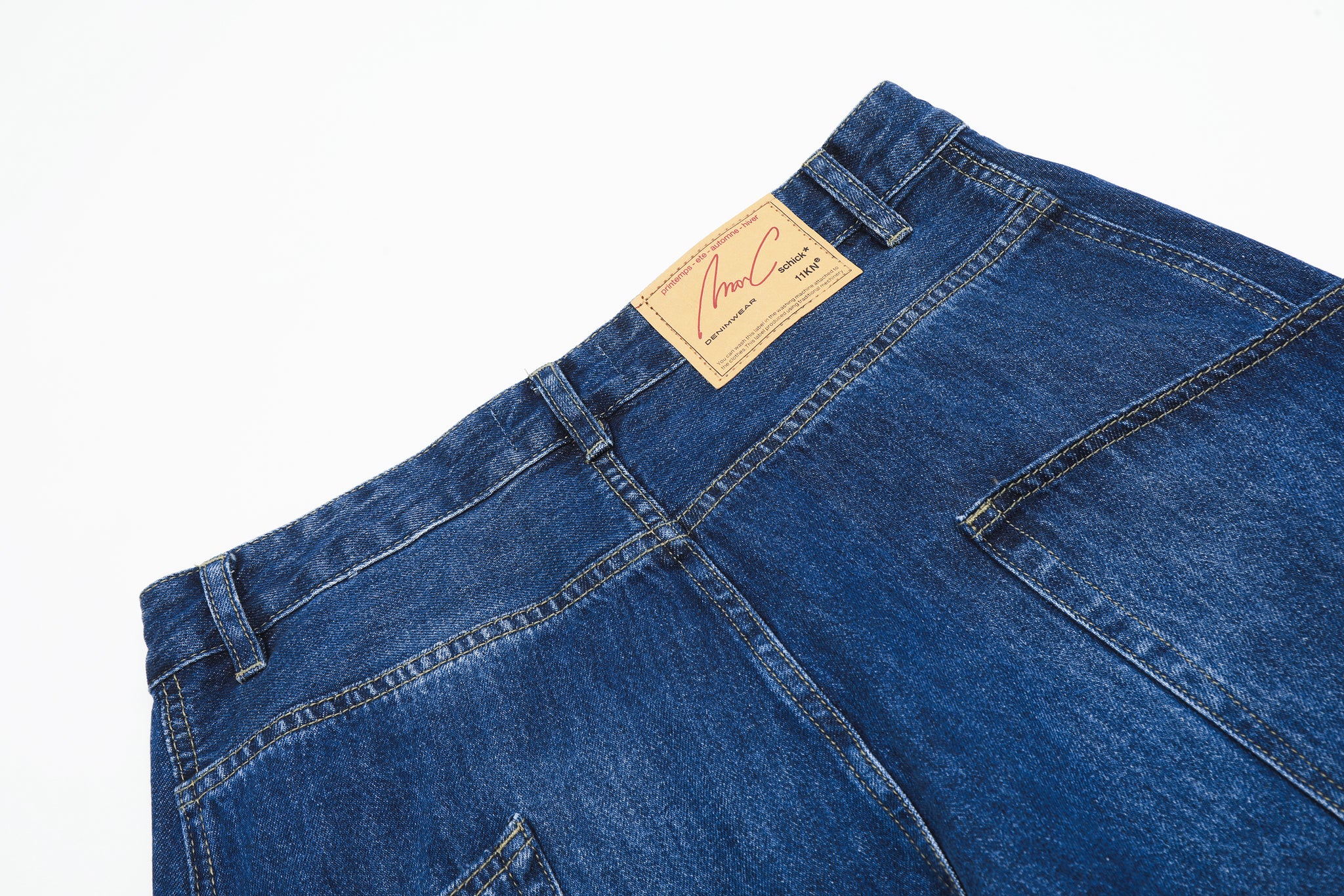 11KN Curved-leg Blue Jeans #CK9360