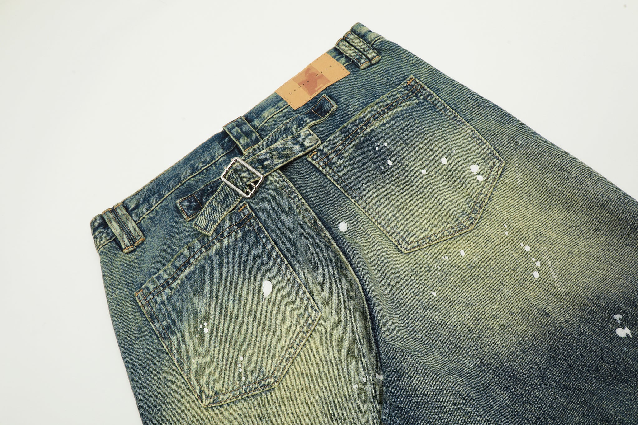 11KN Graffiti Distressed Jeans #K5351