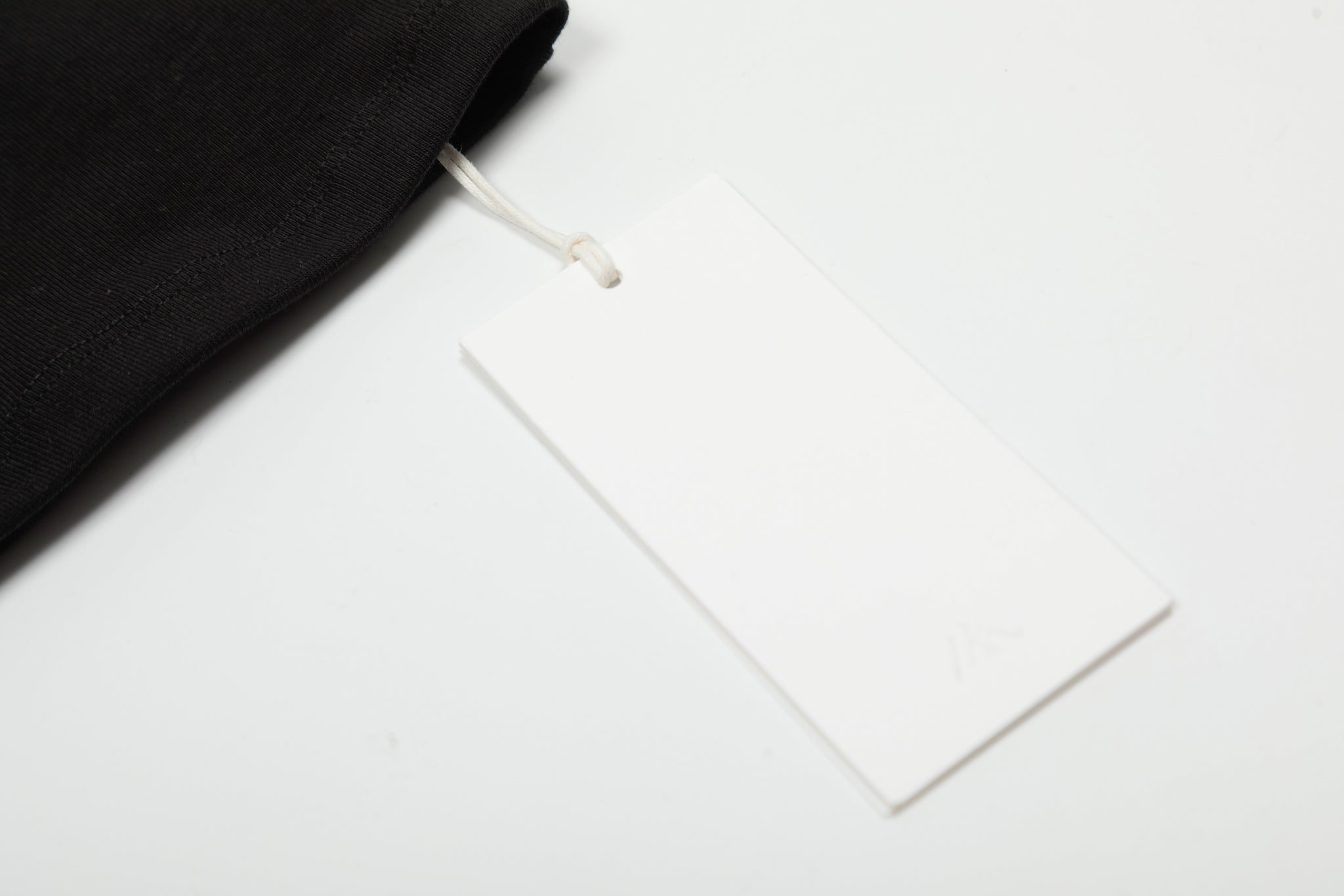 11KN SOLID STRAPLESS CAMISOLE #BC89N