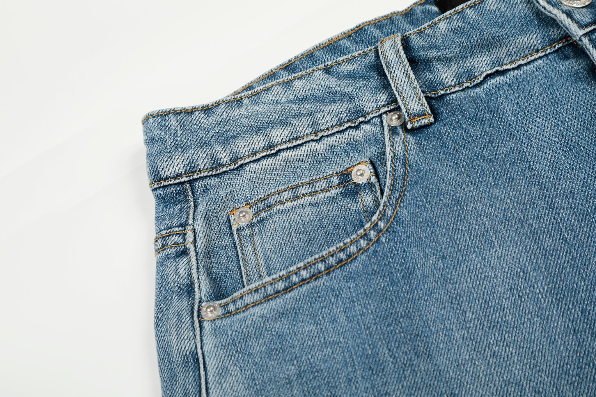 11KN WASHED CLASSIC DENIM JEANS #GP9689