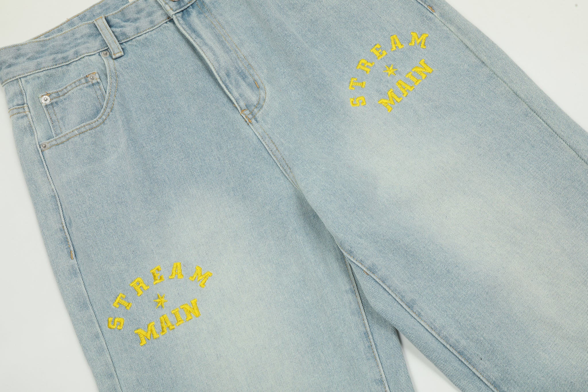 11KN Embroidered Letter Denim Jeans #CK3357