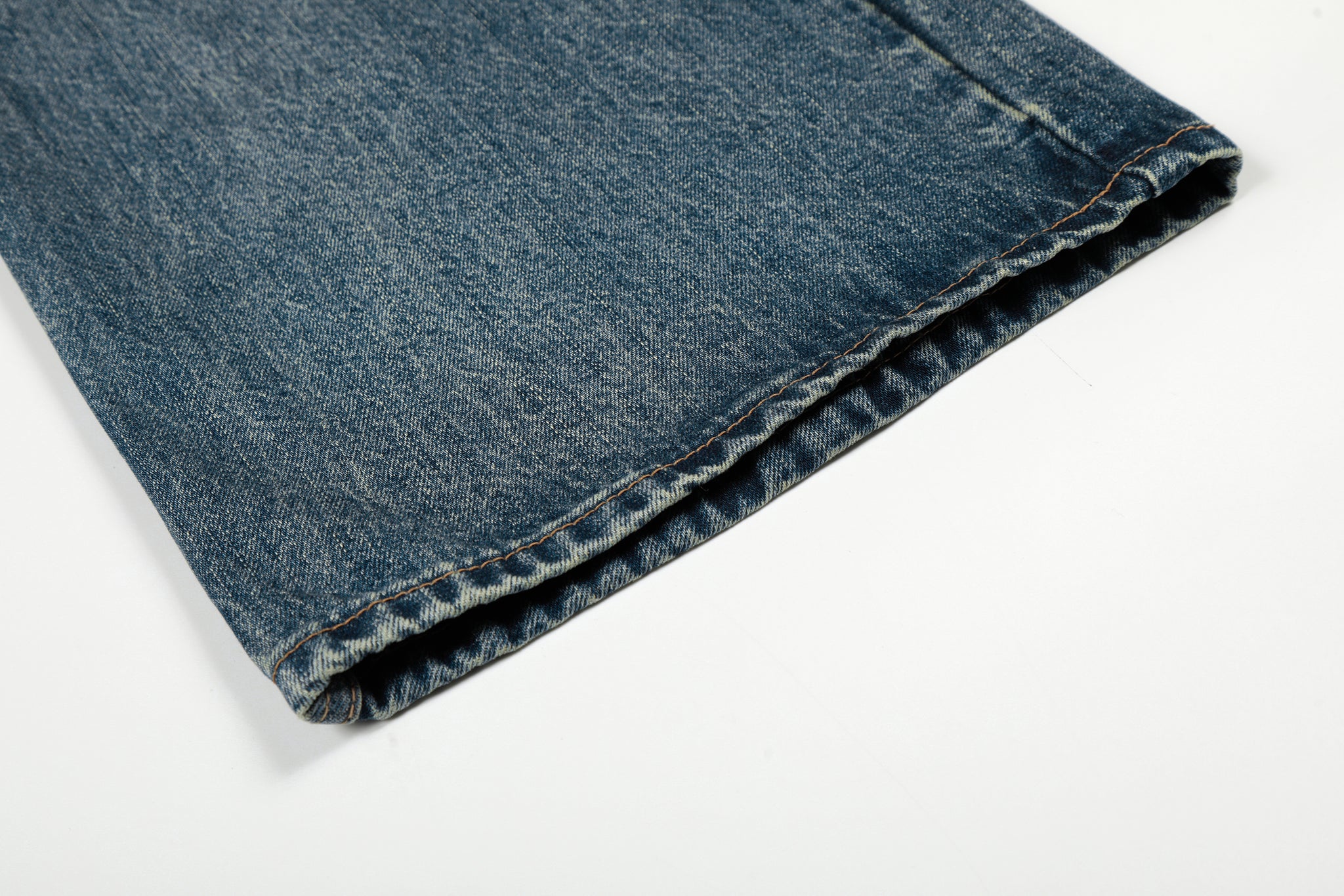 11KN WHISKER STRAIGHT DENIM #K9725