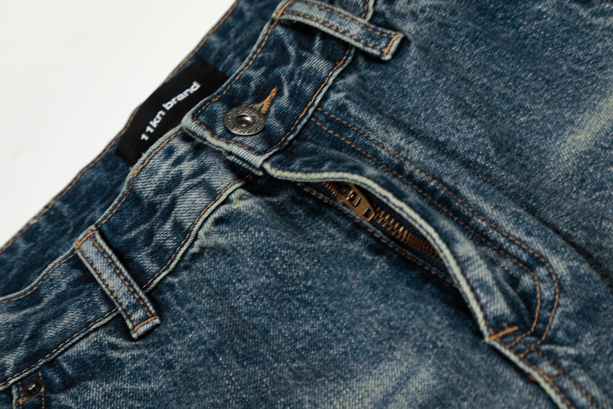 11KN WHISKER STRAIGHT DENIM #K9725