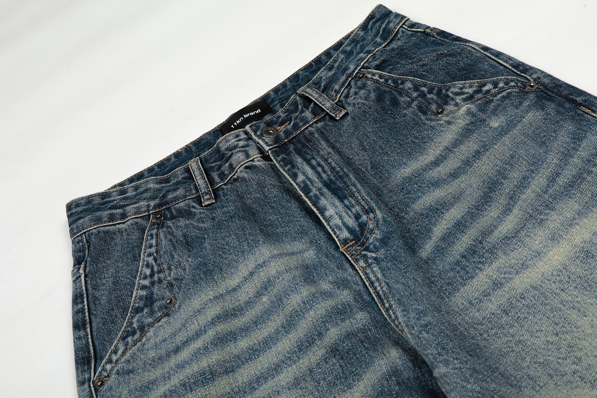 11KN WHISKER STRAIGHT DENIM #K9725