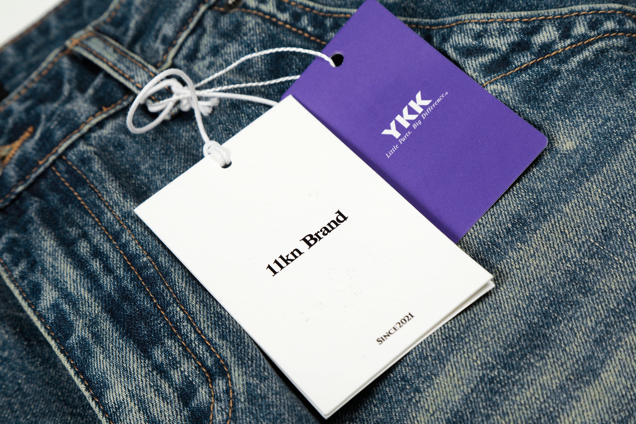 11KN WHISKER STRAIGHT DENIM #K9725