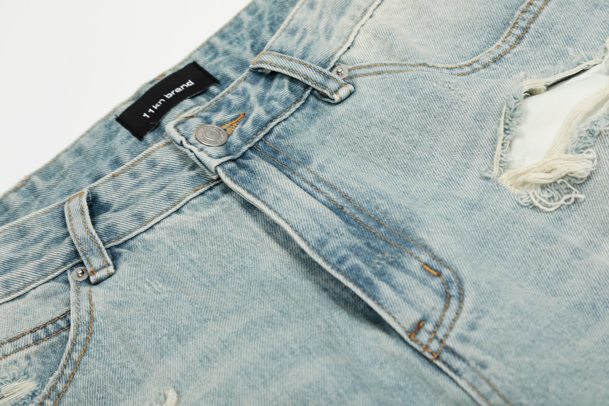 11KN ‌‌‌DISTRESSED WASHED JEANS #K9660