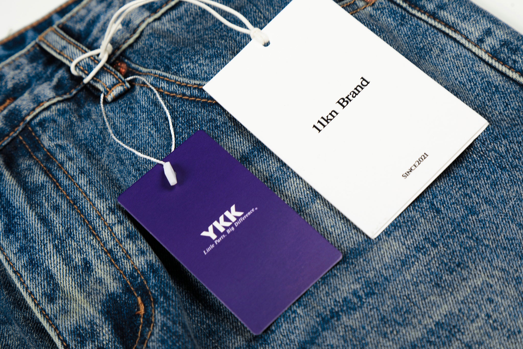 11KN RETRO BLUE WHISKER JEANS #N5531