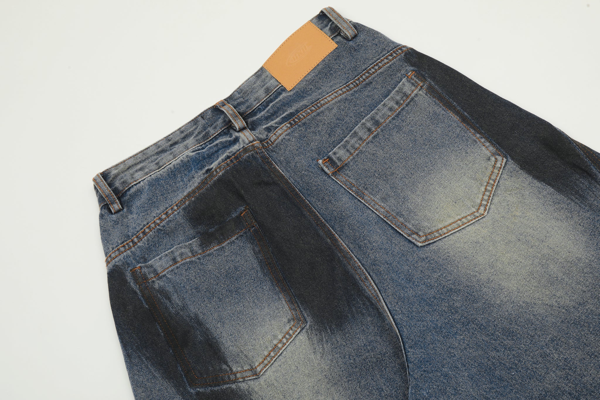 11KN Graffiti Loose Jeans #K3310