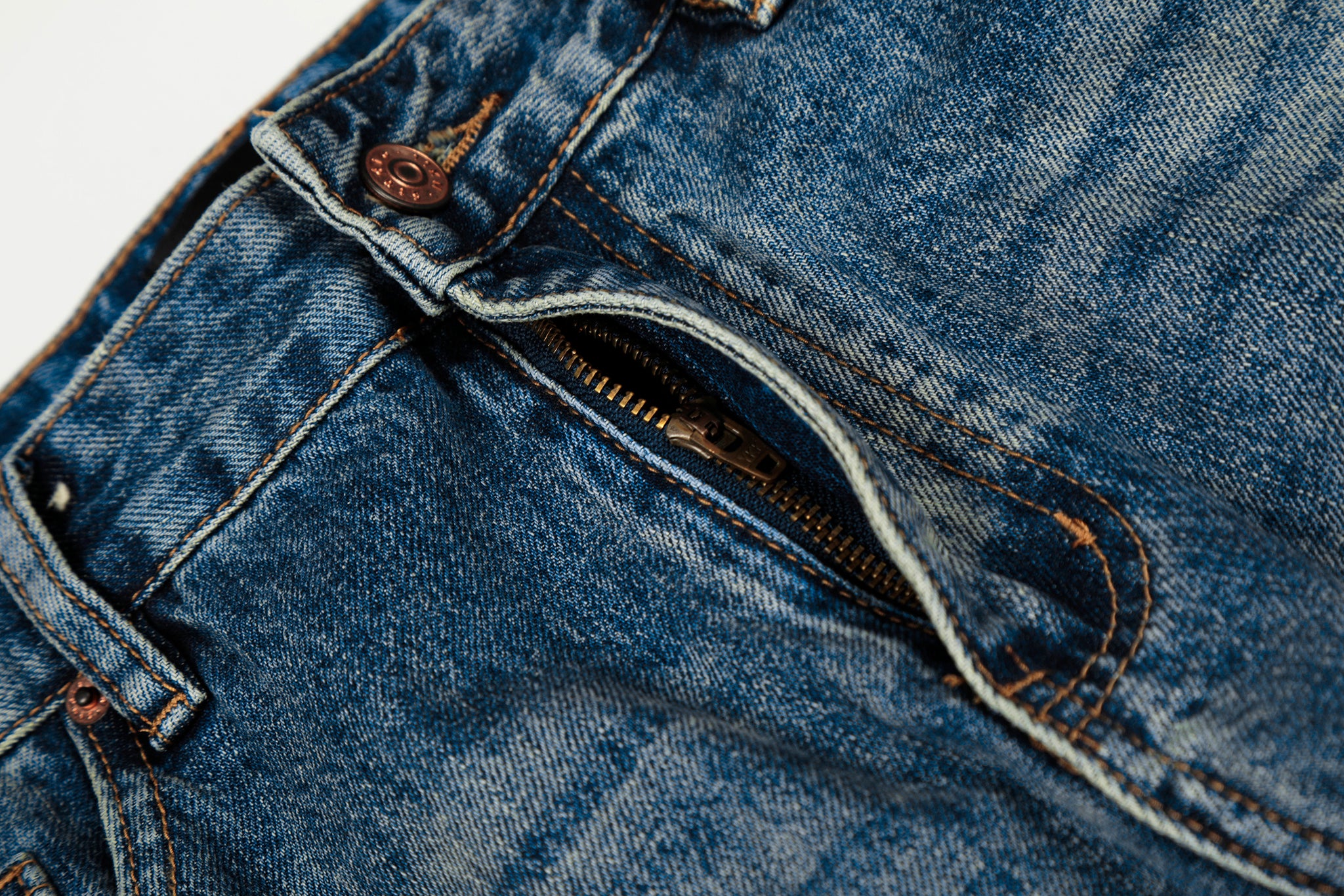 11KN RETRO BLUE WHISKER JEANS #N5531