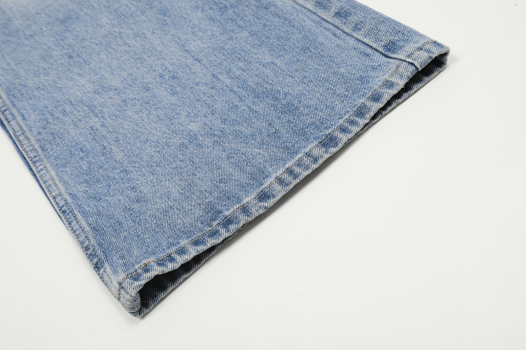 11KN Acid-Washed Straight Leg Jeans #K5335