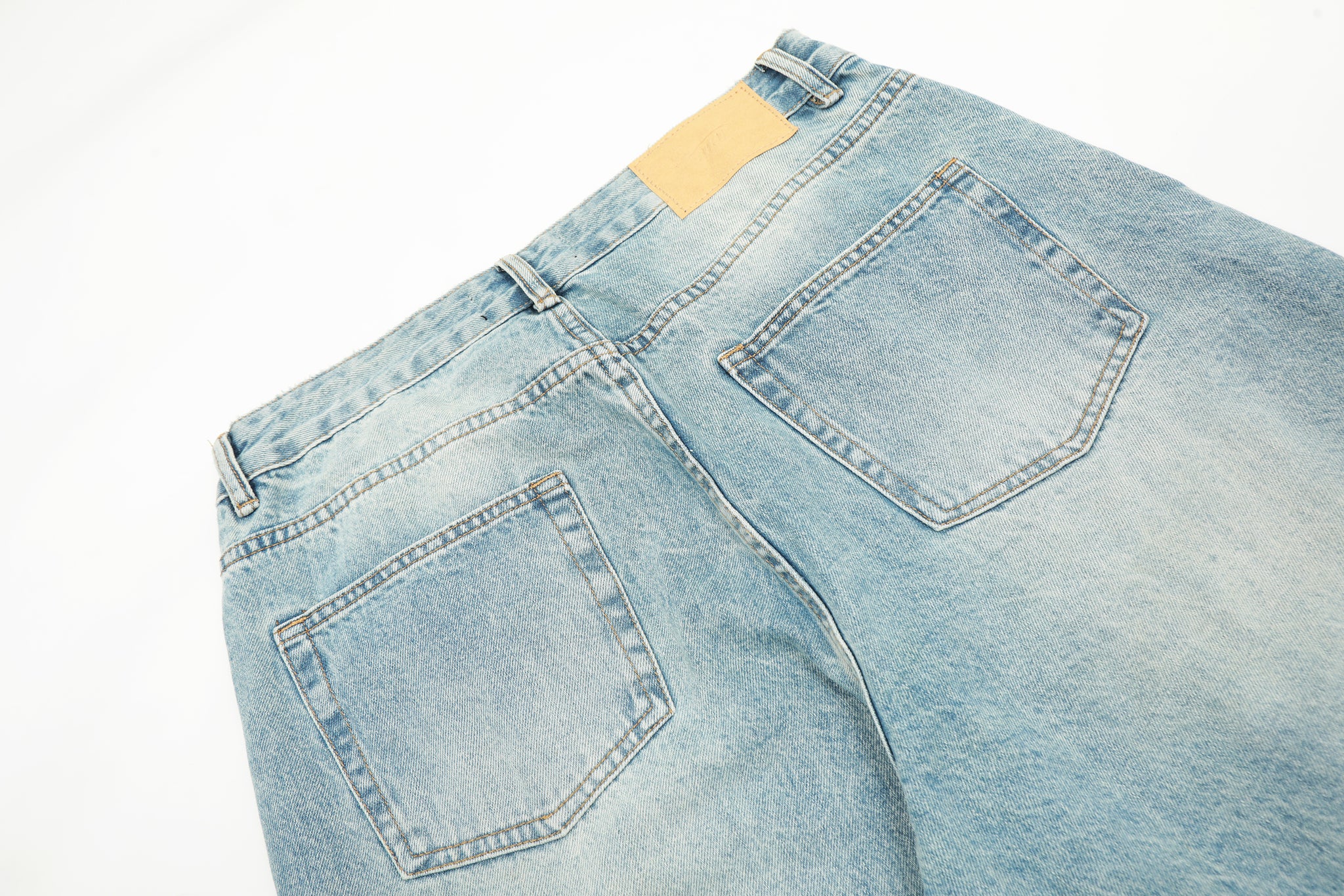 11KN Light Wash Jeans #K5236A