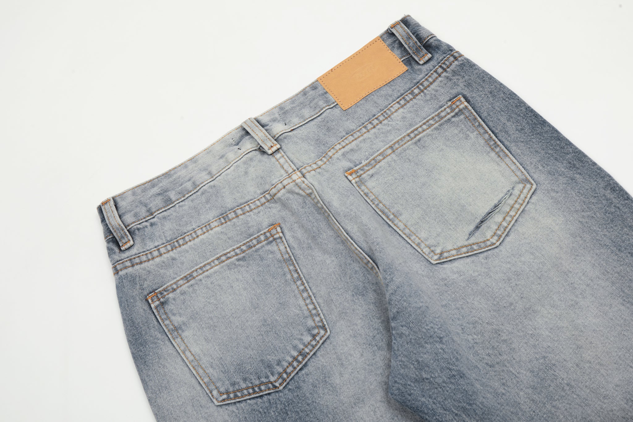 11KN Vintage Distressed Jeans #K5308