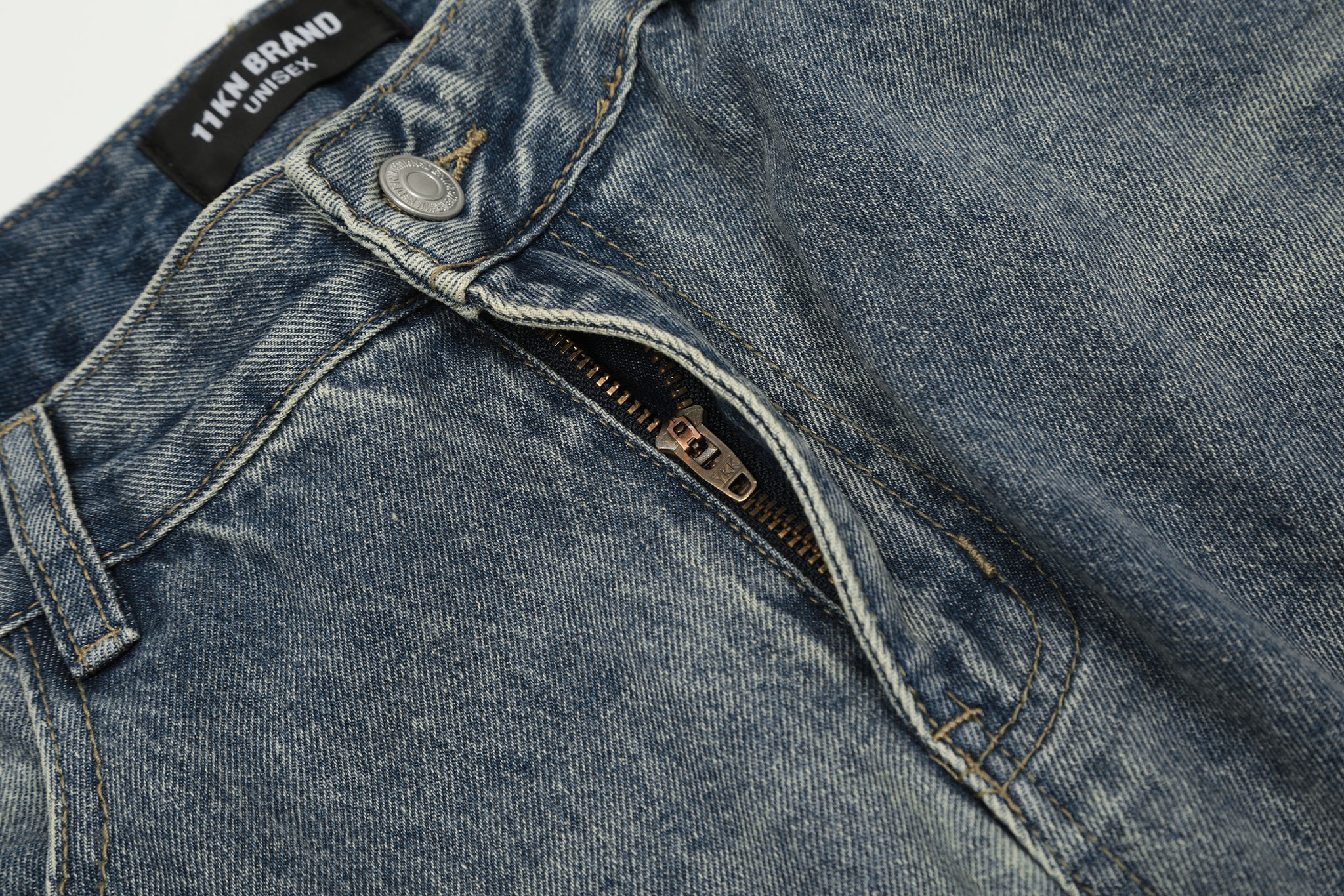 11KN Vintage Graffiti Jeans #K9262