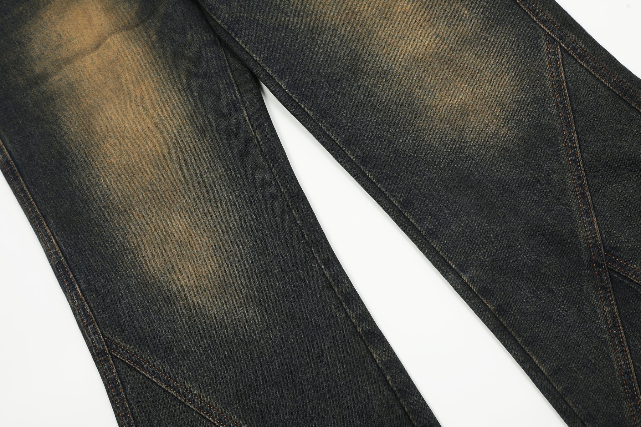 11KN Classic Washed Flared Jeans #K9201