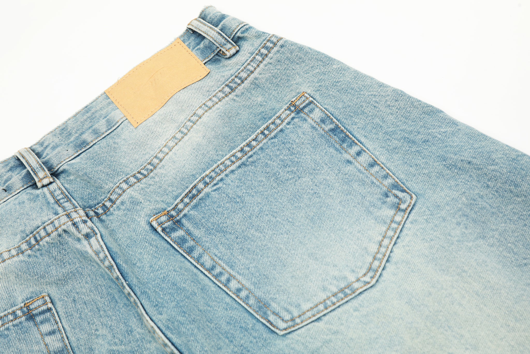 11KN Light Wash Jeans #K5236A