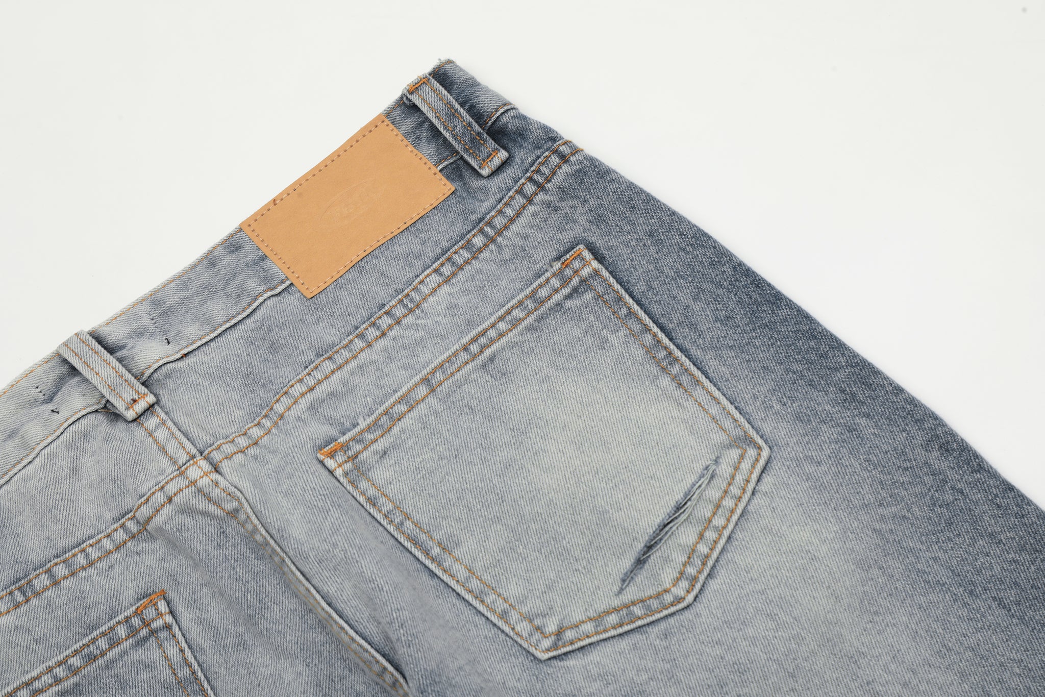 11KN Vintage Distressed Jeans #K5308