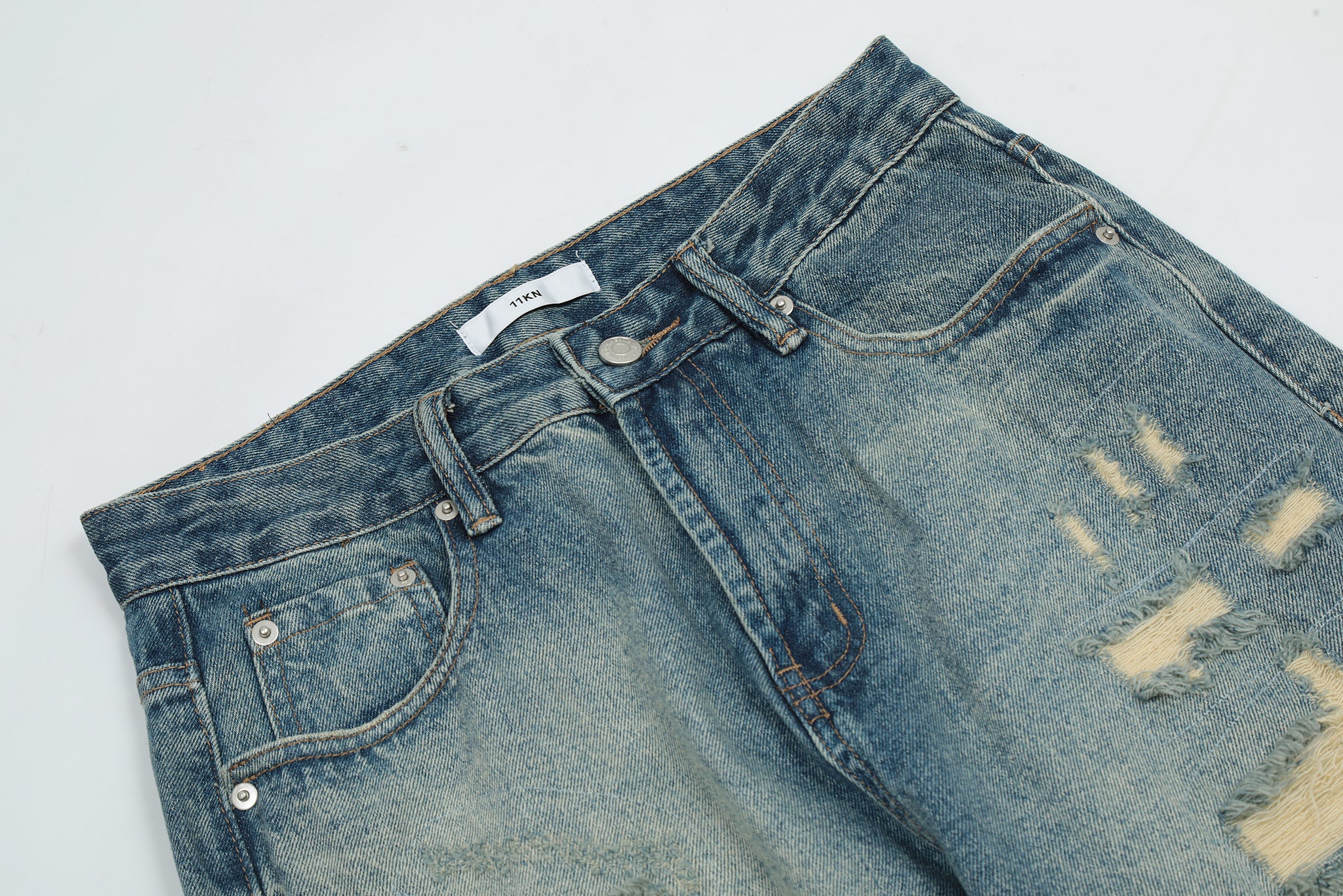 11KN Ripped Vintage Jeans #K5160