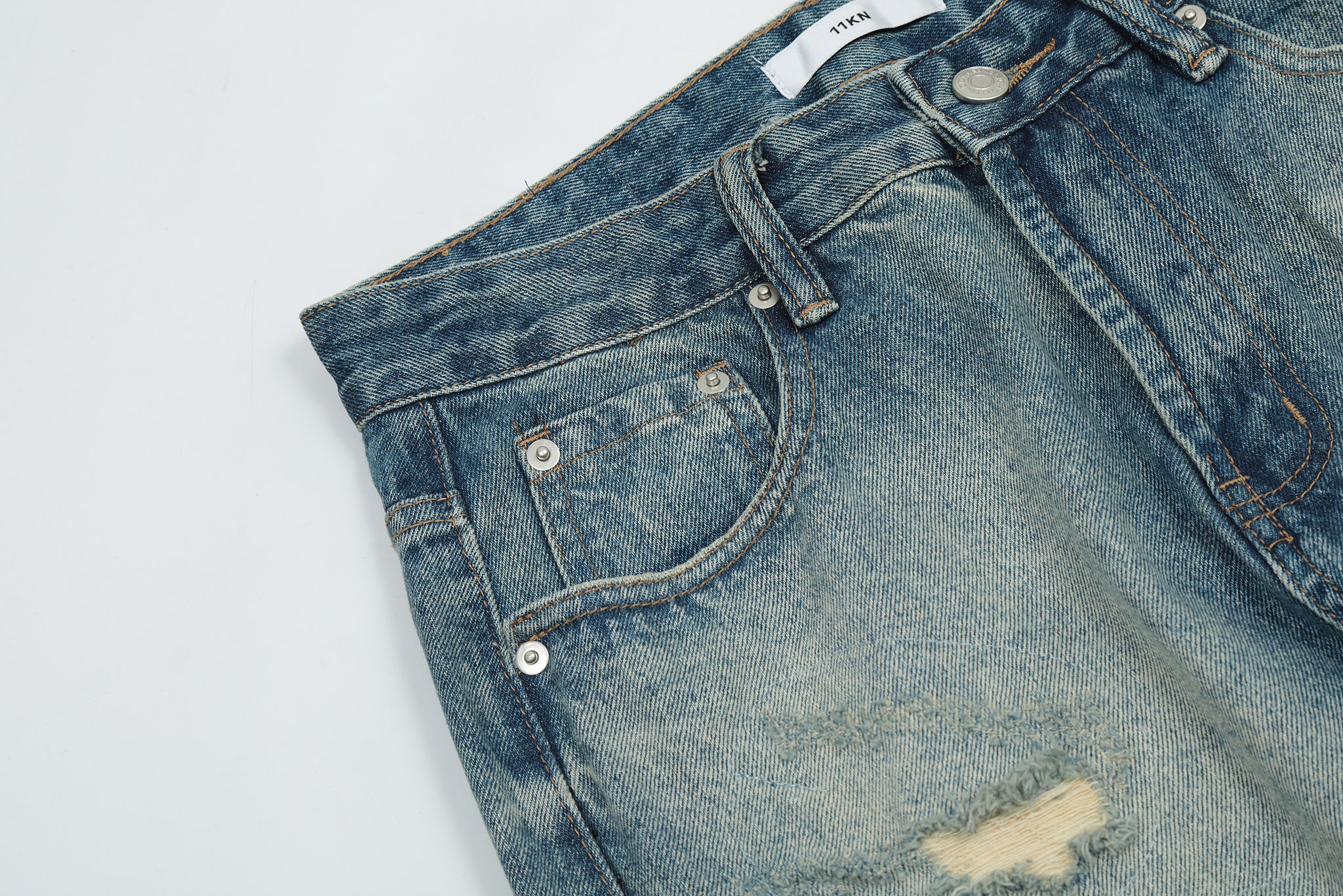 11KN Ripped Vintage Jeans #K5160