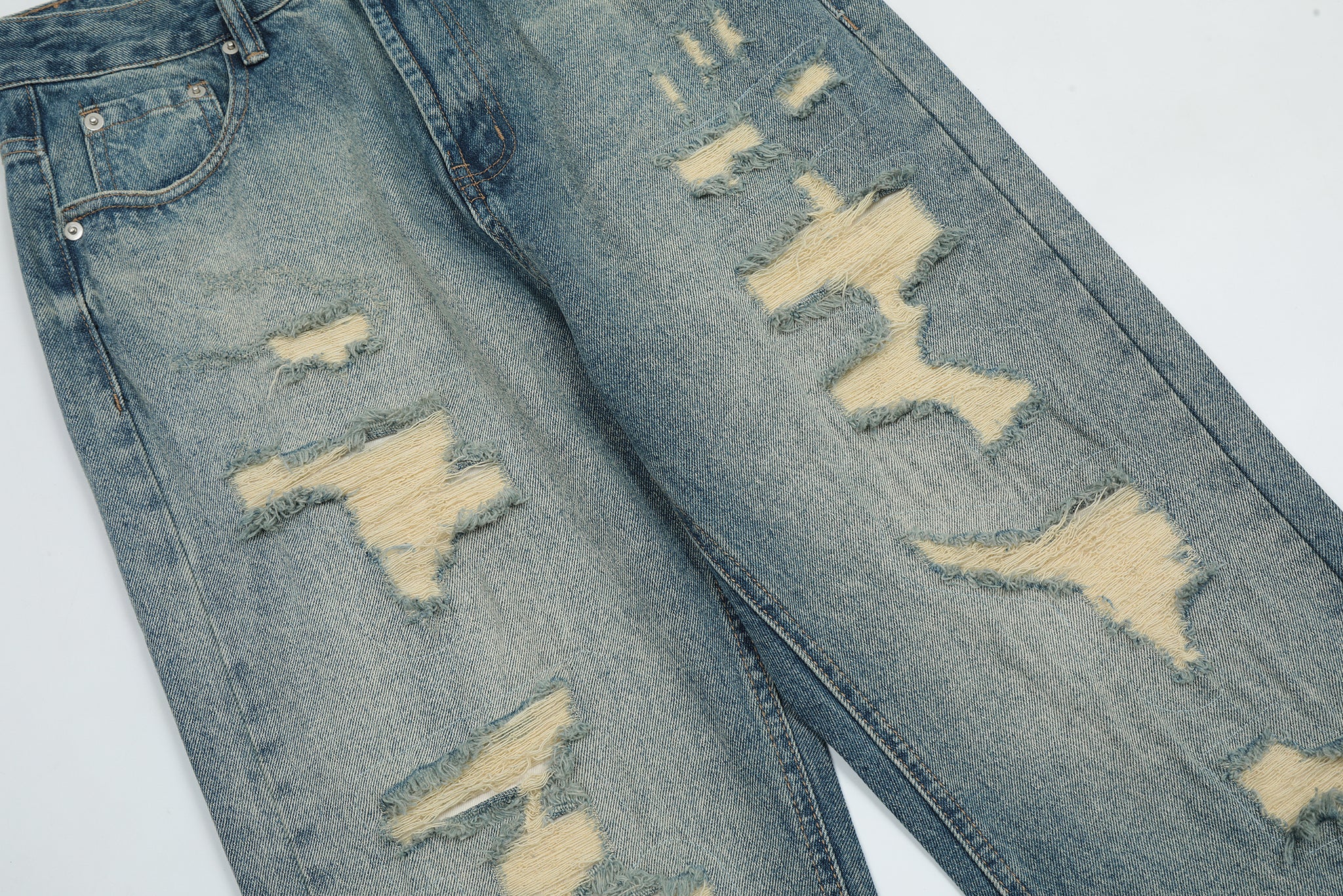 11KN Ripped Vintage Jeans #K5160