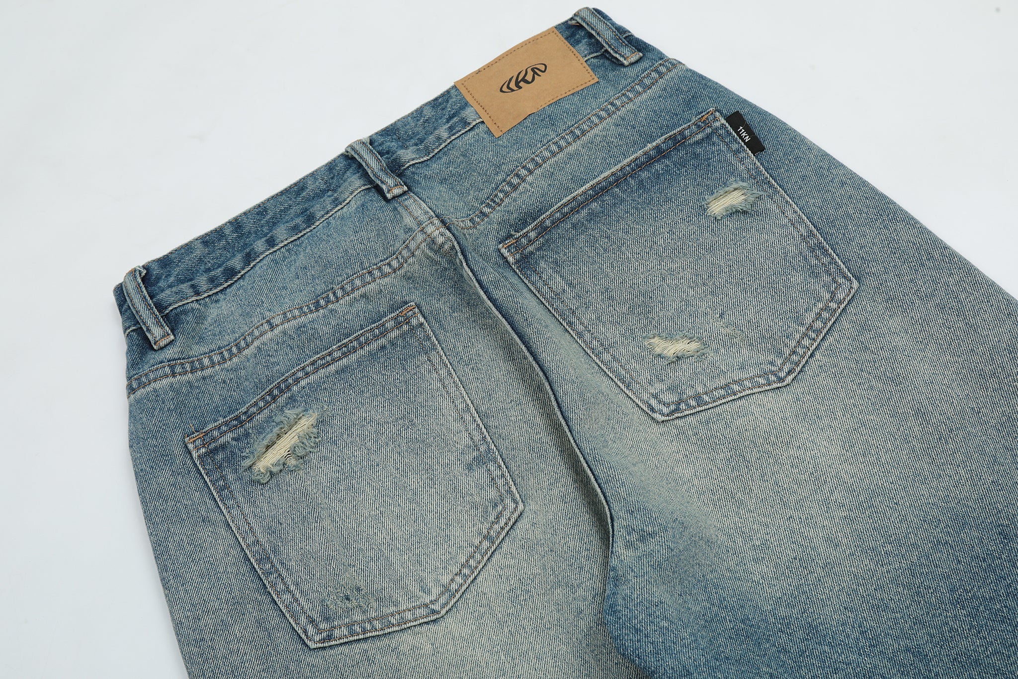 11KN Ripped Vintage Jeans #K5160