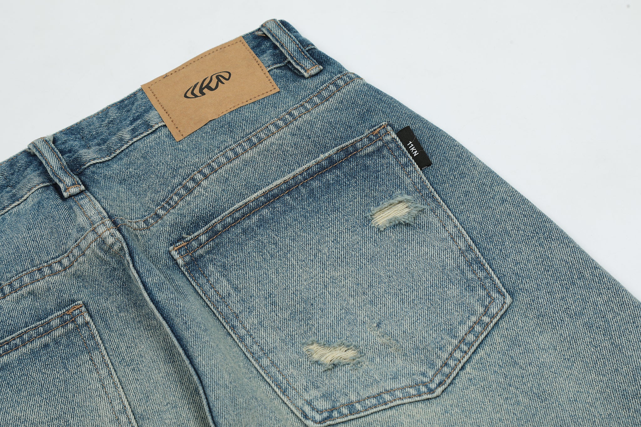 11KN Ripped Vintage Jeans #K5160