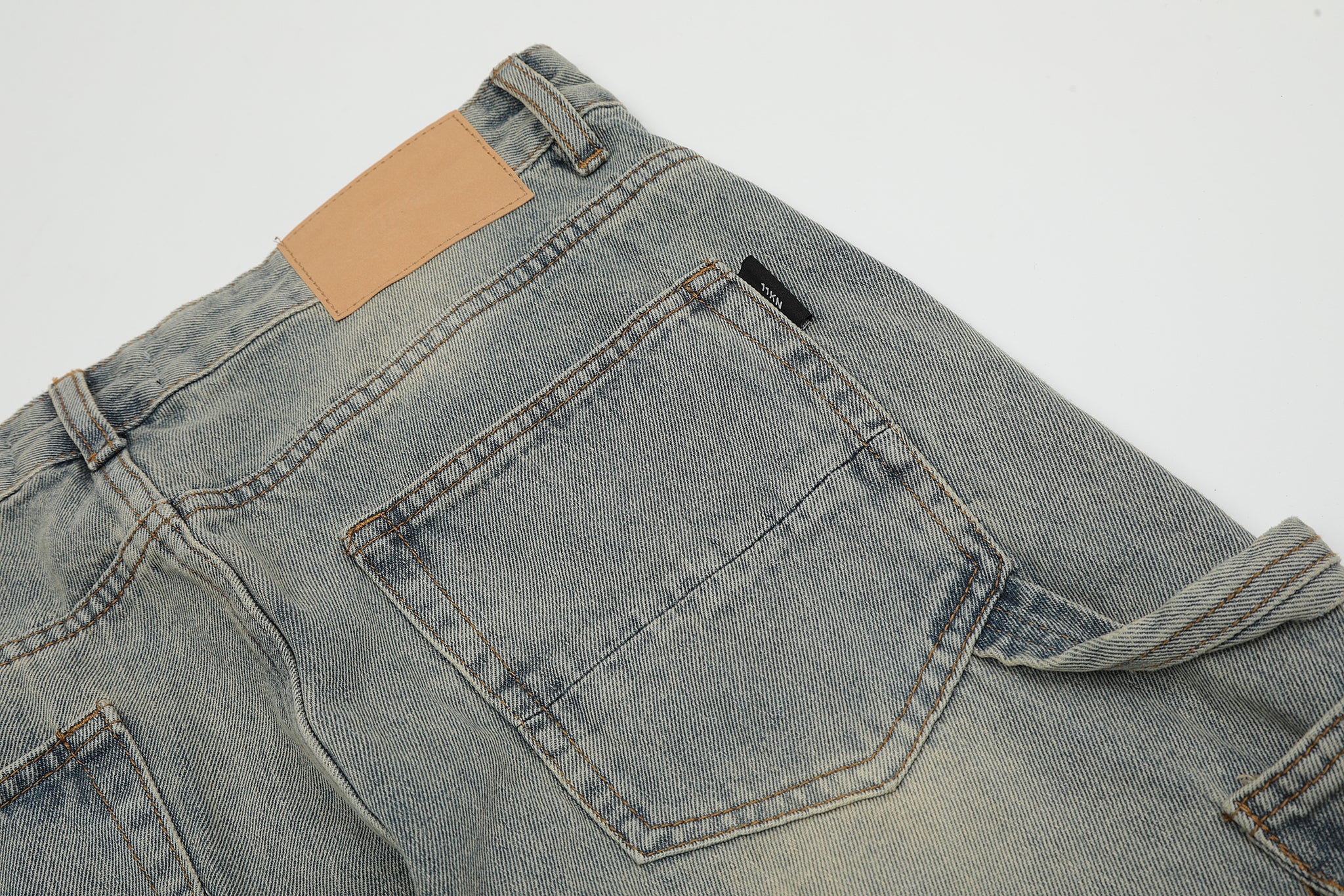 11KN Original Fit button Jeans #K8960