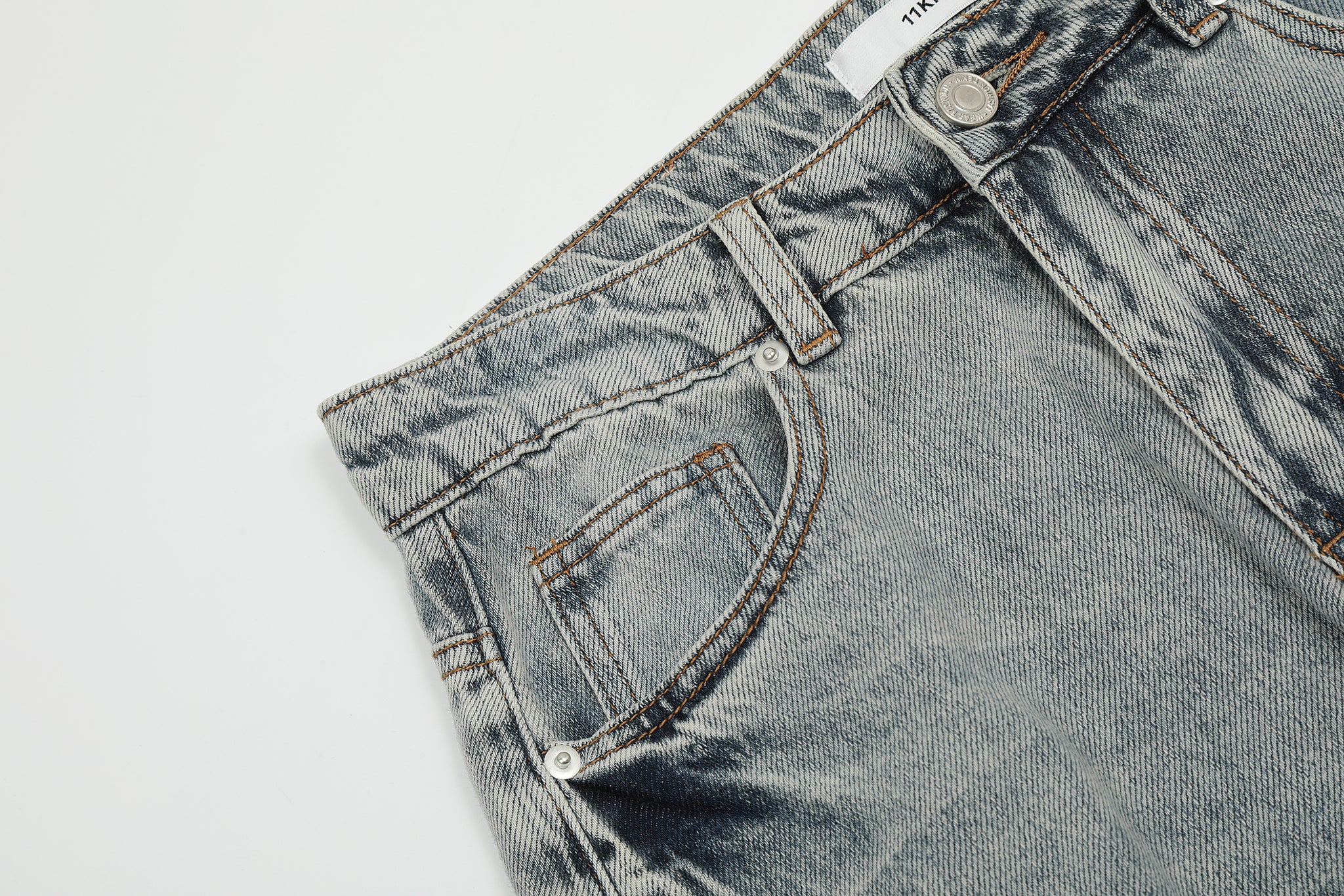 11KN Class Bootcut Ripped Jeans #K3129